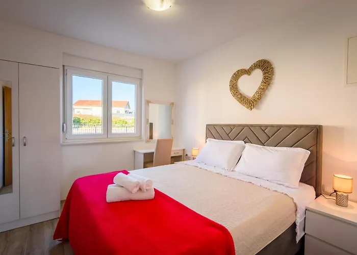 Ana, Apartamento Metković