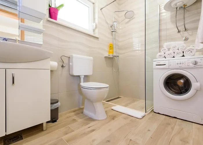 Ana, Apartamento Metković